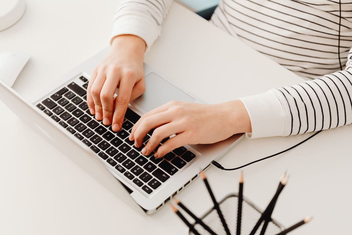 How to Copy a Screenshot to Clipboard on Mac and Windows