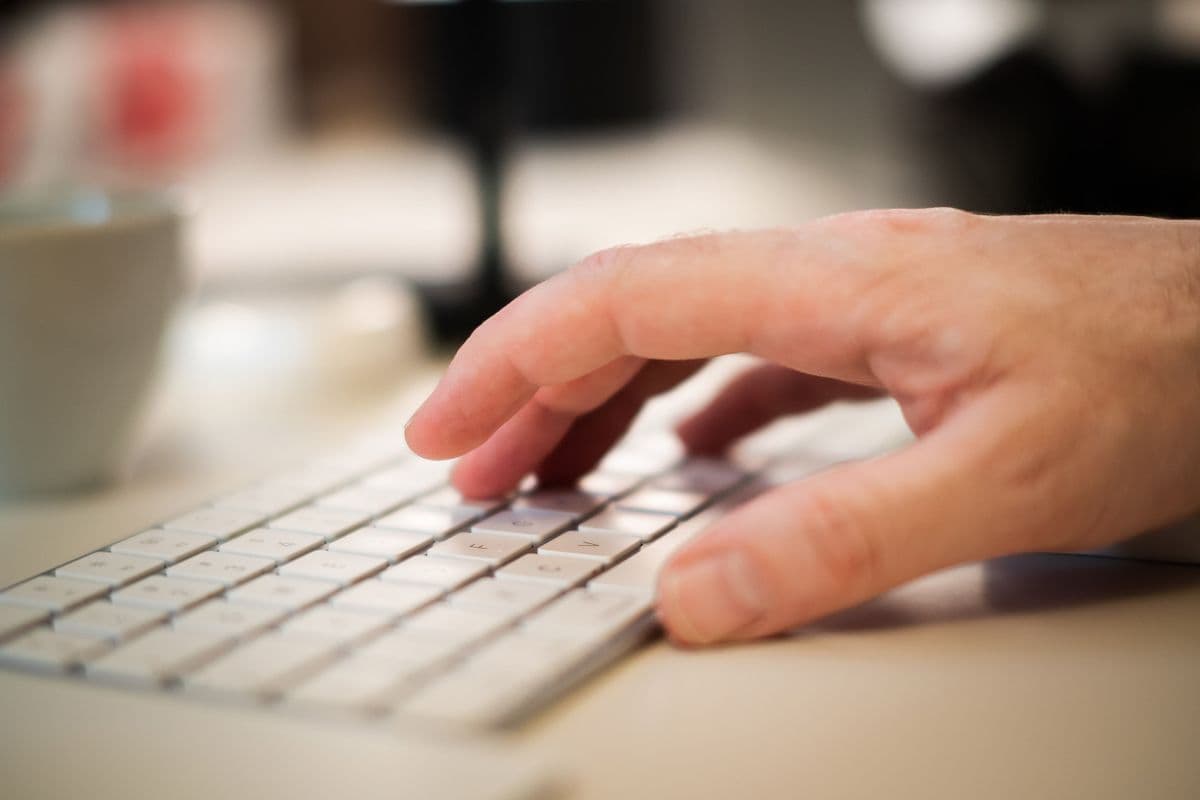 Chrome Keyboard Shortcuts: The Ones Worth Learning (Mac & Windows)